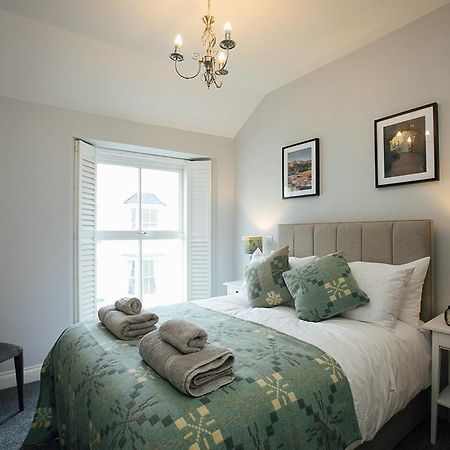 The Townhouse Hotel Tenby Kültér fotó